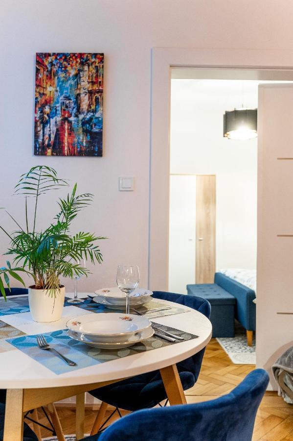 Mojmirova Apartment Kosice Center Luaran gambar