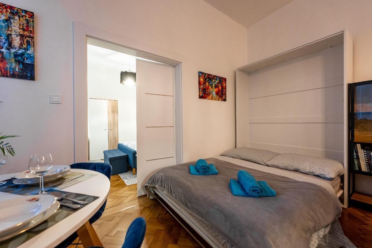 Mojmirova Apartment Kosice Center Luaran gambar